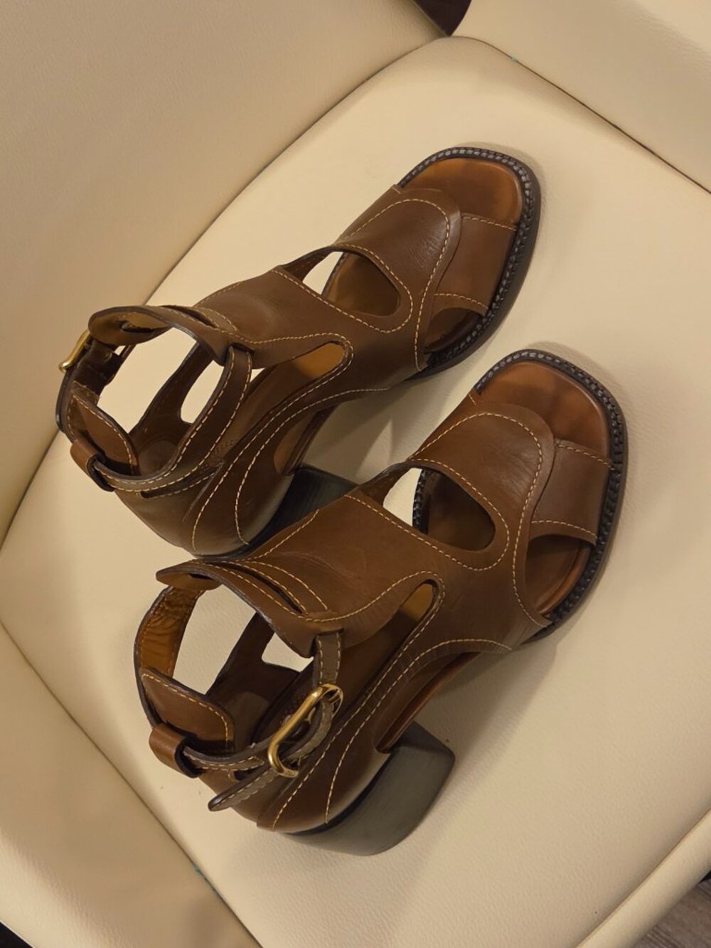 brown leather Chloé Gaile sandals - Picture 3 of 17